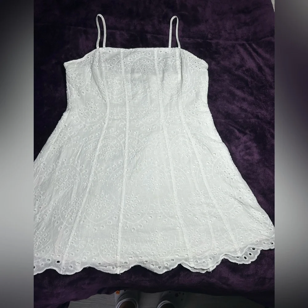Summer  Lulus Cutie White Eyelet Embroidered Sleeveless Mini Dress 100% Cotton - Picture 2 of 9